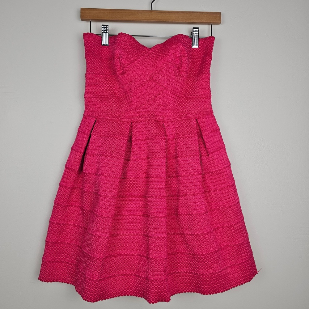 Sans Souci Dress Women Medium Pink Fit & Flare Mini Strapless Textured Pleated